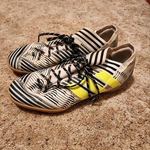 Adidas Nemeziz 17.3 indoor women's soccer shoes